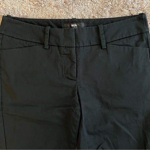 Mossimo Black Bermuda Shorts - Picture 3 of 13